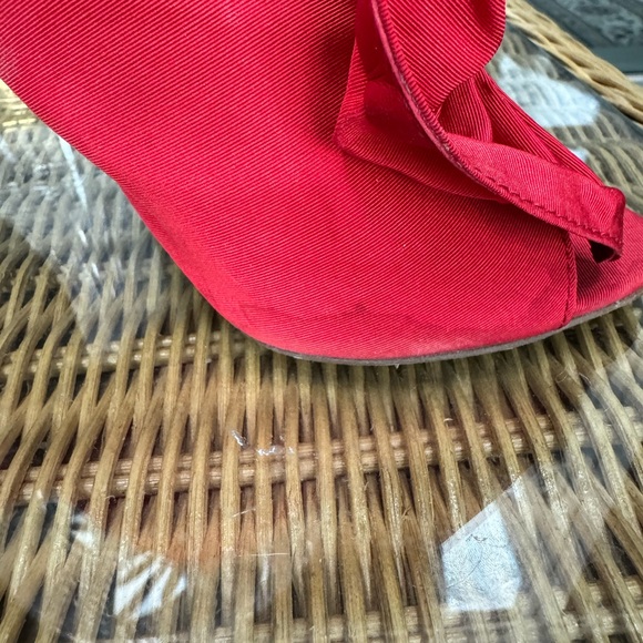 Vince Camuto heels - Picture 3 of 8